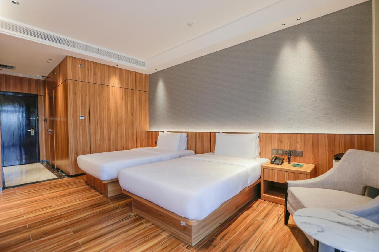Hotel Casiana & Events Center Tagaytay Managed By Hii Tagaytay City Dış mekan fotoğraf