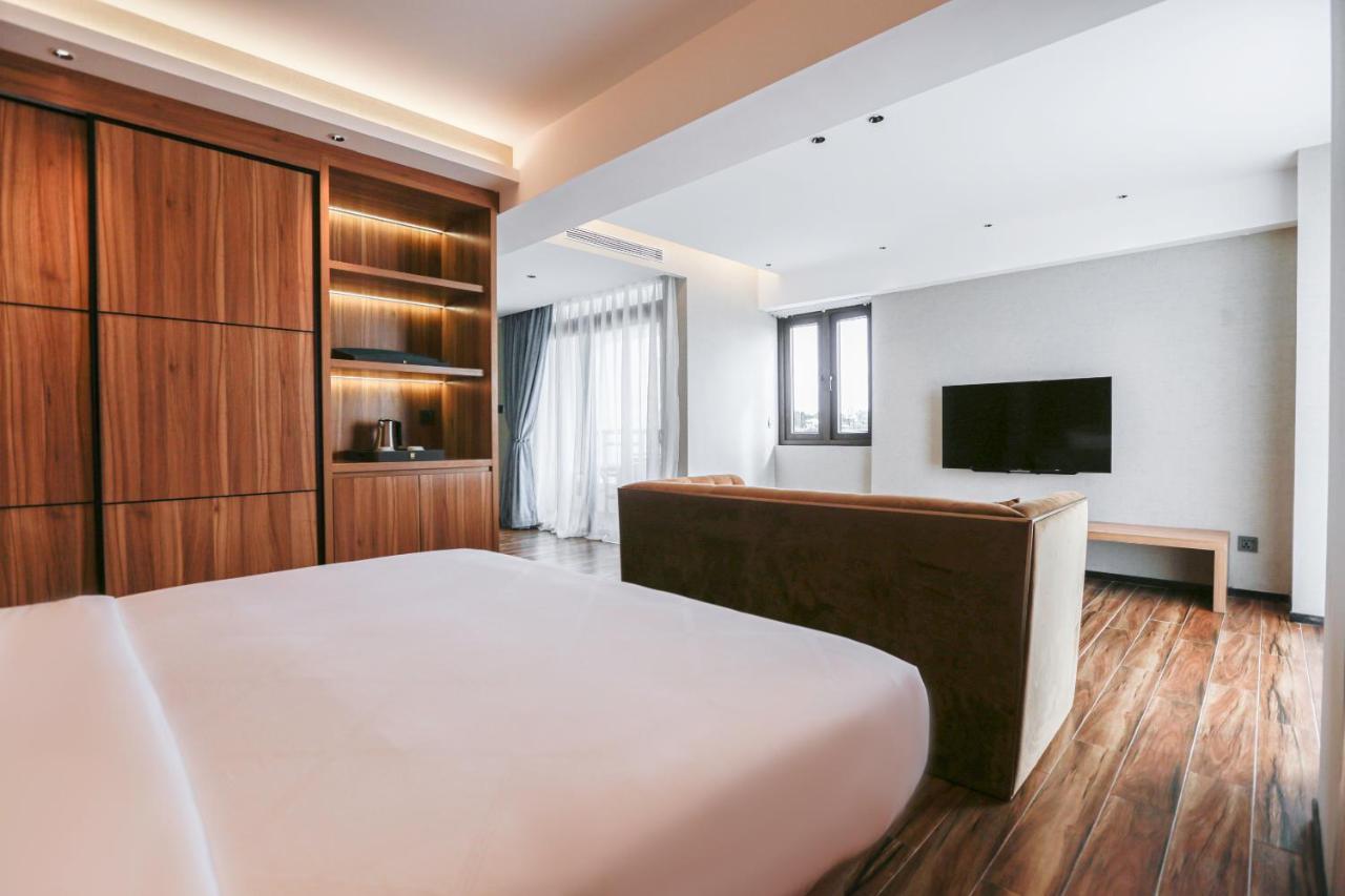 Hotel Casiana & Events Center Tagaytay Managed By Hii Tagaytay City Dış mekan fotoğraf