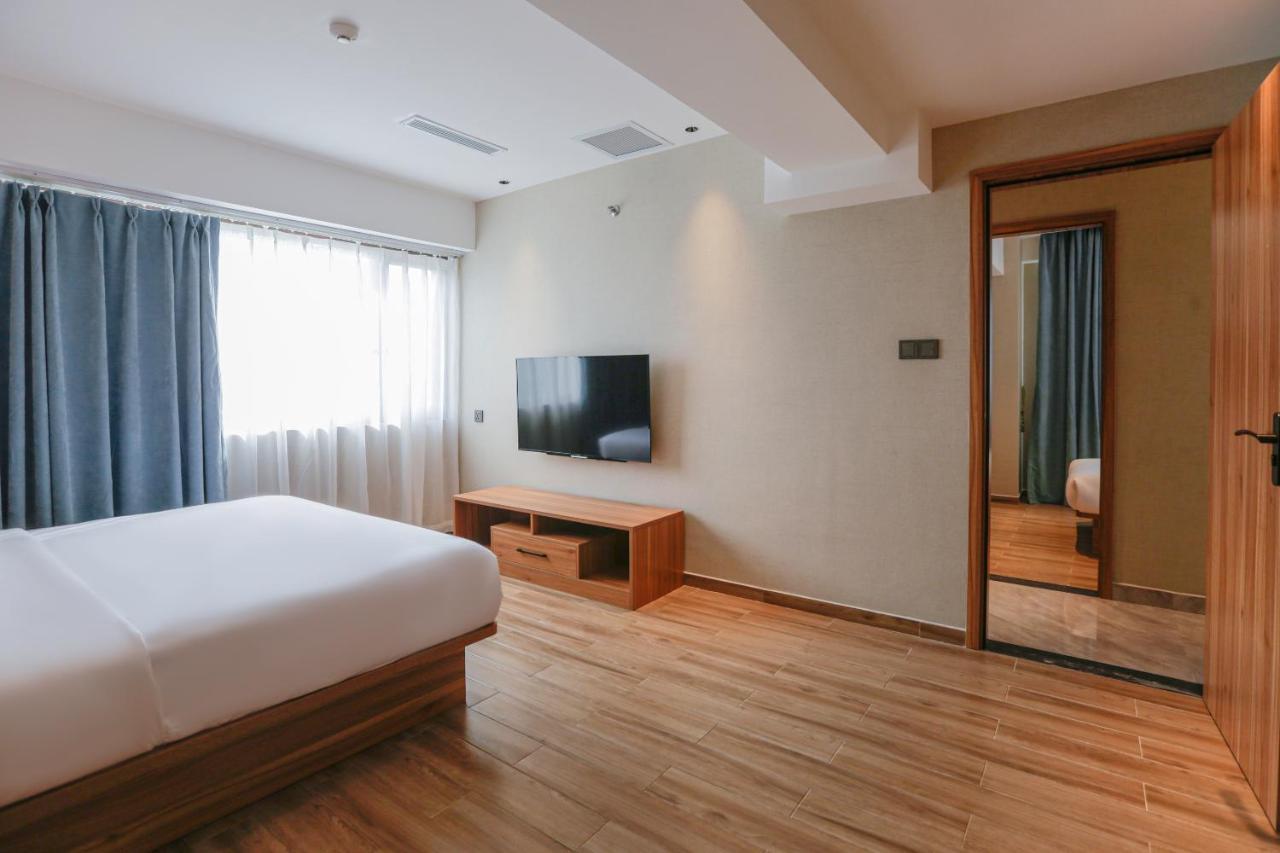Hotel Casiana & Events Center Tagaytay Managed By Hii Tagaytay City Dış mekan fotoğraf