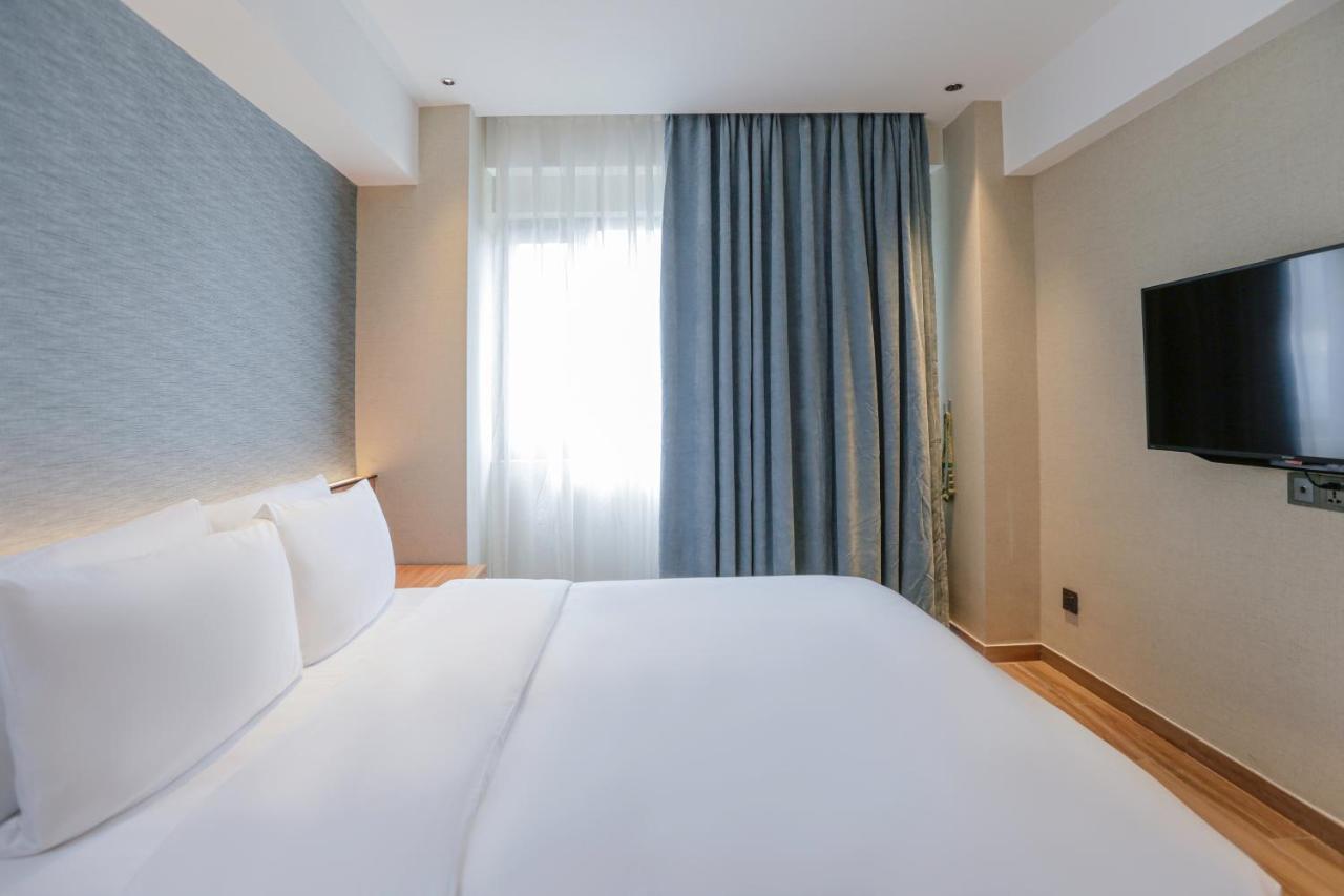 Hotel Casiana & Events Center Tagaytay Managed By Hii Tagaytay City Dış mekan fotoğraf